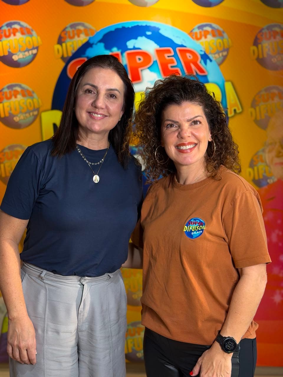 Fernanda Godoy, proprietária do Colégio Formas, anuncia matrículas abertas e apresenta colônia de férias para crianças em Itapetininga